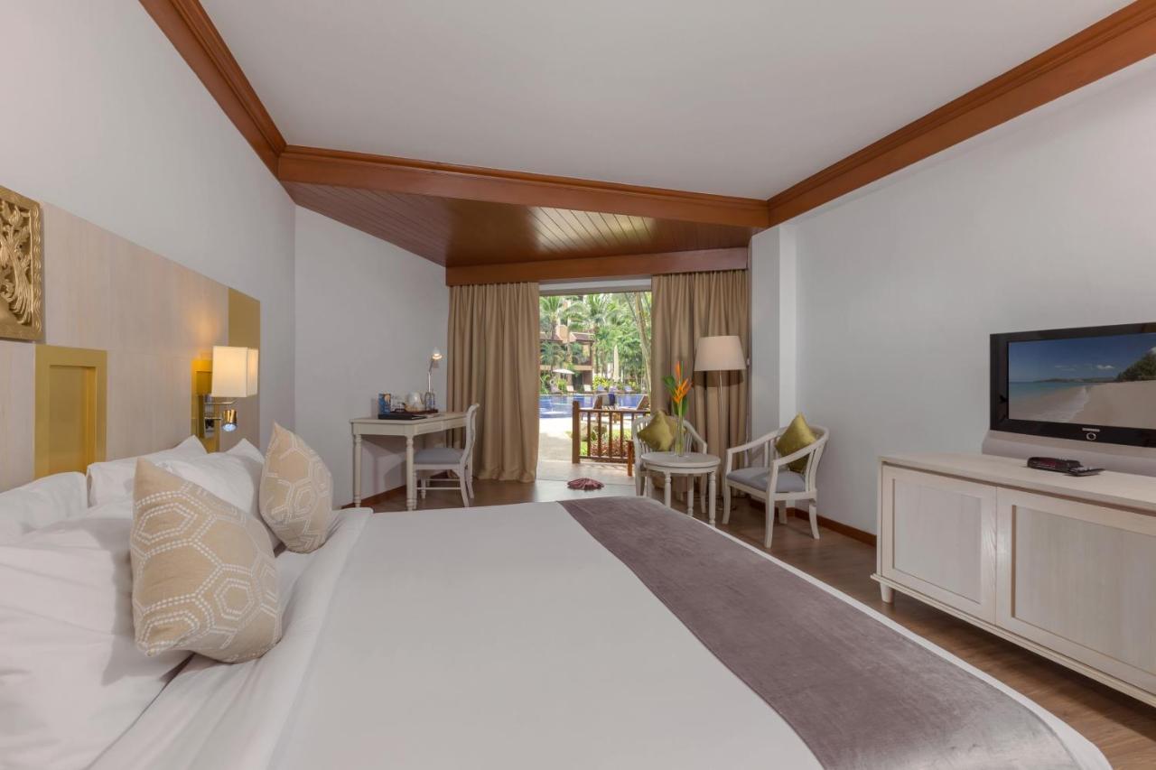 Chambre Lit King-Size Deluxe avec Terrasse au Rez-de-Chaussée
